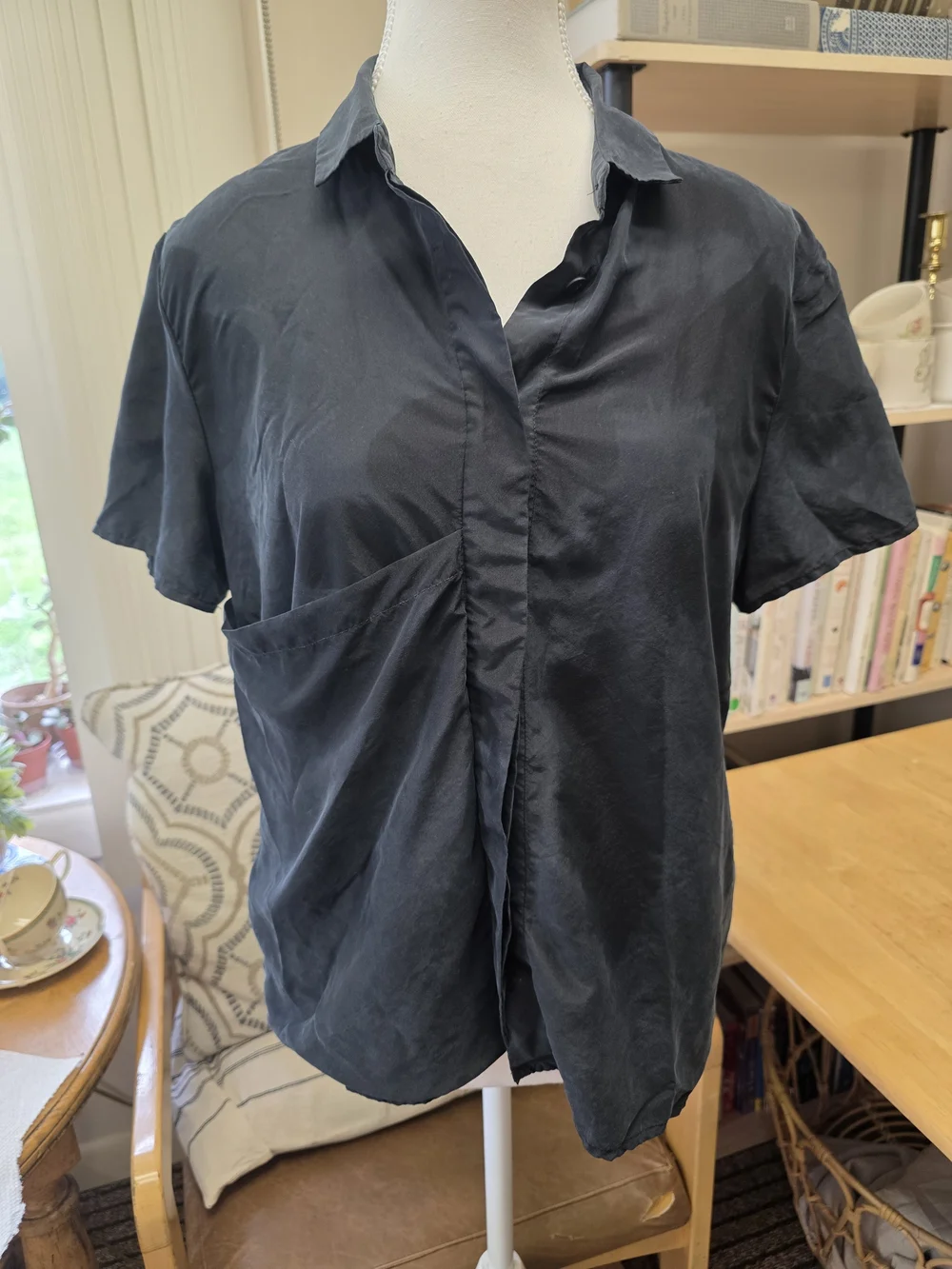 Kate Spade Saturday Silk Black Women's Short-Sleeve Button Front Top One Pocket
